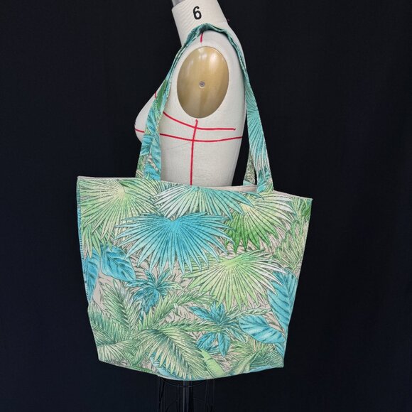 99% new Hawaiian style tote bag - Picture 1 of 5